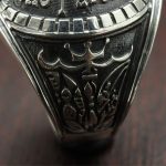 誕生日のお祝いカレッジリングの画像