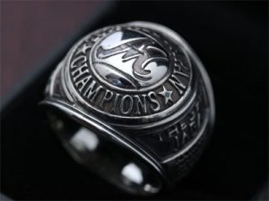 トップがマーク