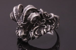 山羊(ゴート)モチーフのSV925リング