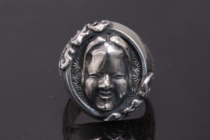 SV925製の能面・小面リング 和風の雲 麻紋様