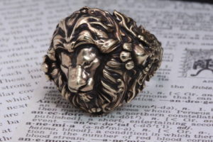 ライオン(獅子)スカルとロココの真鍮リング