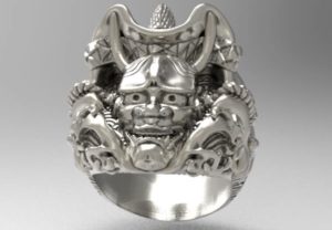 能面の般若と小面、和風のモチーフをデザインしたリング